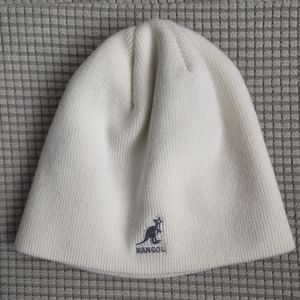 ONE SIZE Kangol Cuffless Knit White Skull Cap Beanie Winter Hat